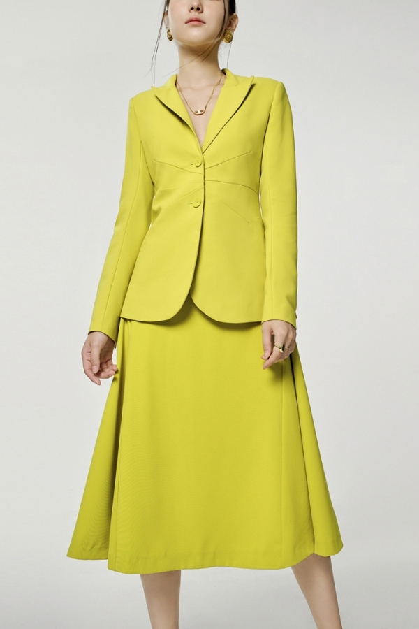 ANINE PLEAT FITTED SUIT JACKET HOBB Design